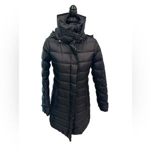 BURBERRY puff jacket great condition- missing belt